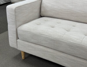 tommybeige3seater2