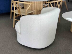 curvowhite2